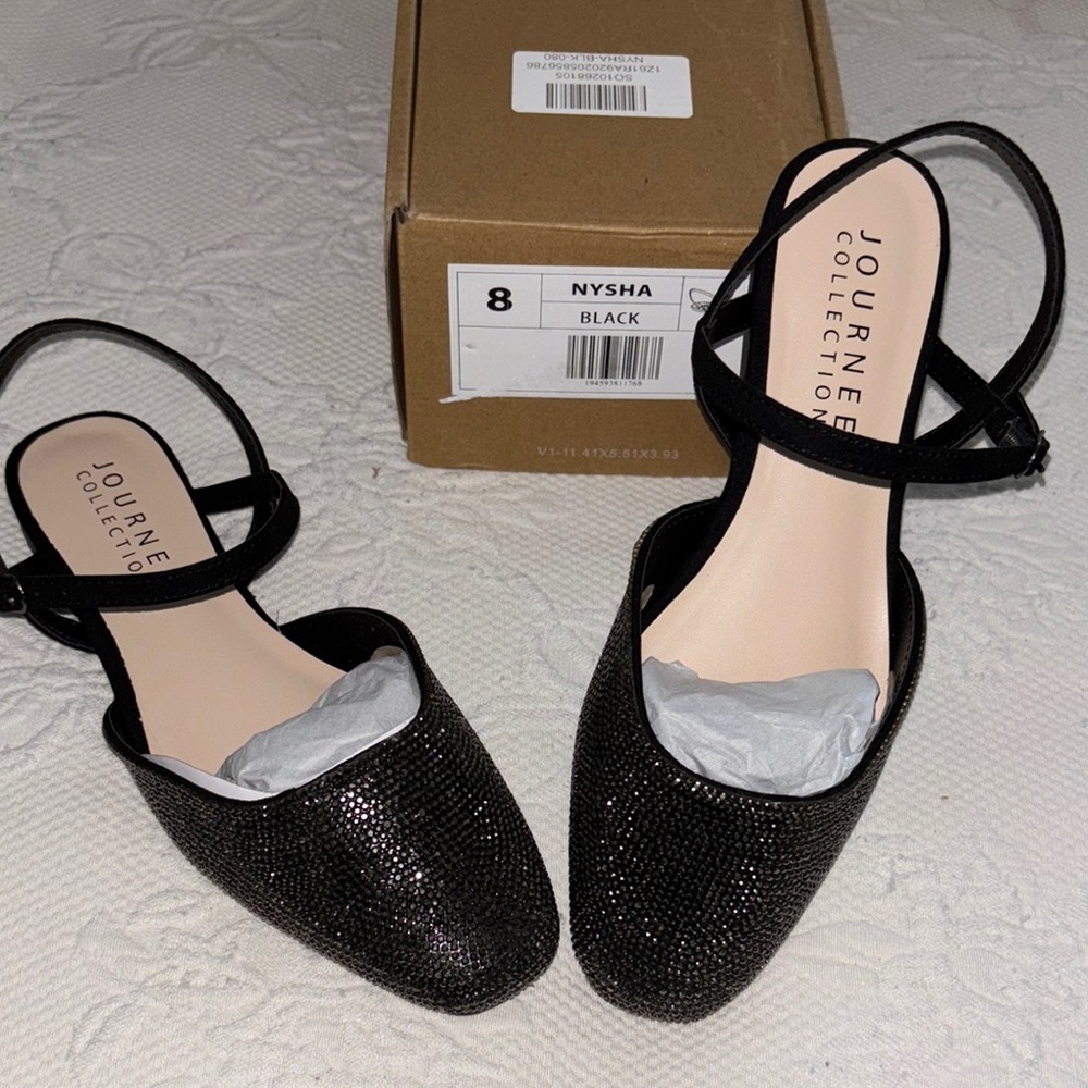 Journee Collection Black Sparkly Flats